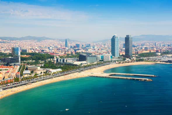 Barcellona via terra, mare e aria