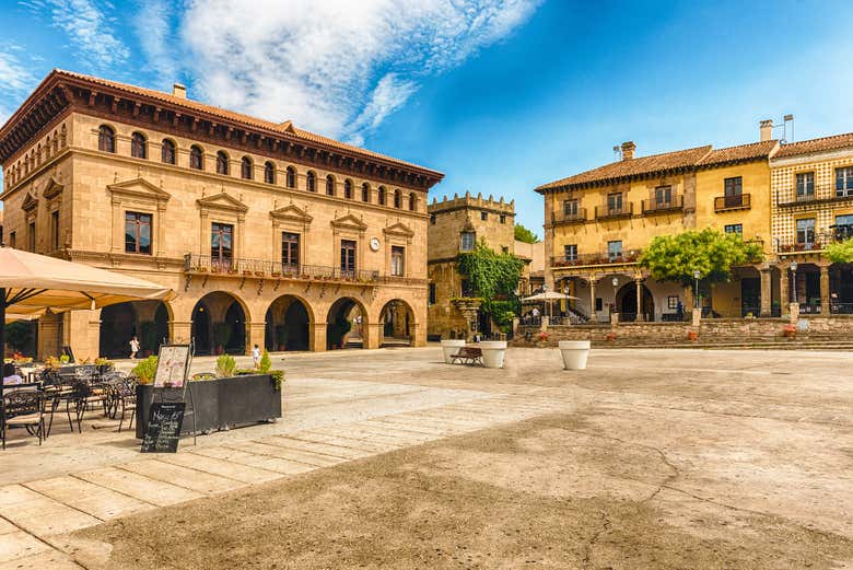 La Plaza Mayor del Poble Espanyol