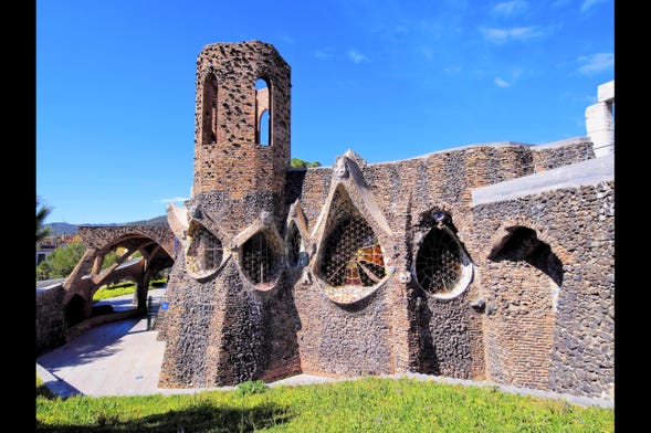 Tour della Colonia Güell e della Cripta di Gaudí